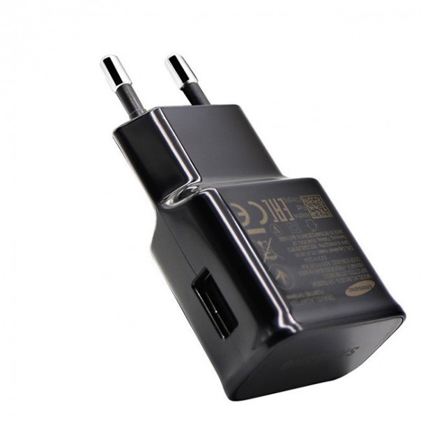 CAMERA NGỤY TRANG CỦ SẠC ĐIỆN THOẠI SAMSUNG M2  KÉT NỐI WIFI XEM TỪ XA